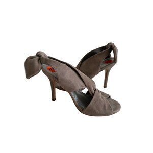 TRINA TURK Gray Suede Bow Slingback Heels Size 5.5